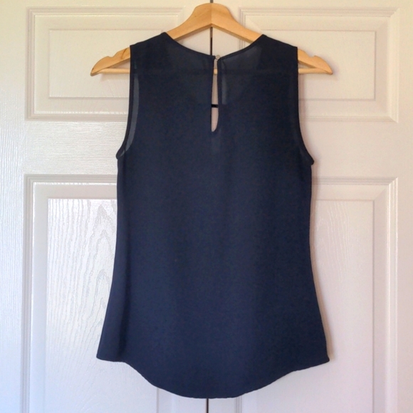 Navy Lightly Sheer Pleat Front Tank Top - Picture 4 of 6